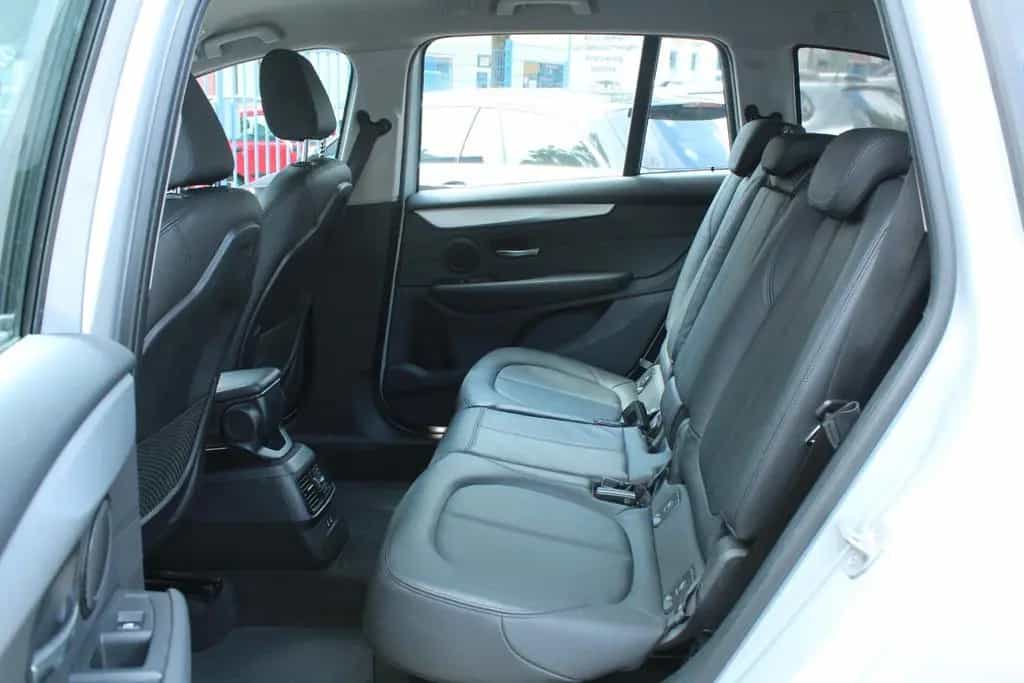 BMW 218 Gran Tourer Advantage * Kamera* Navi* 02/2020-photo-29
