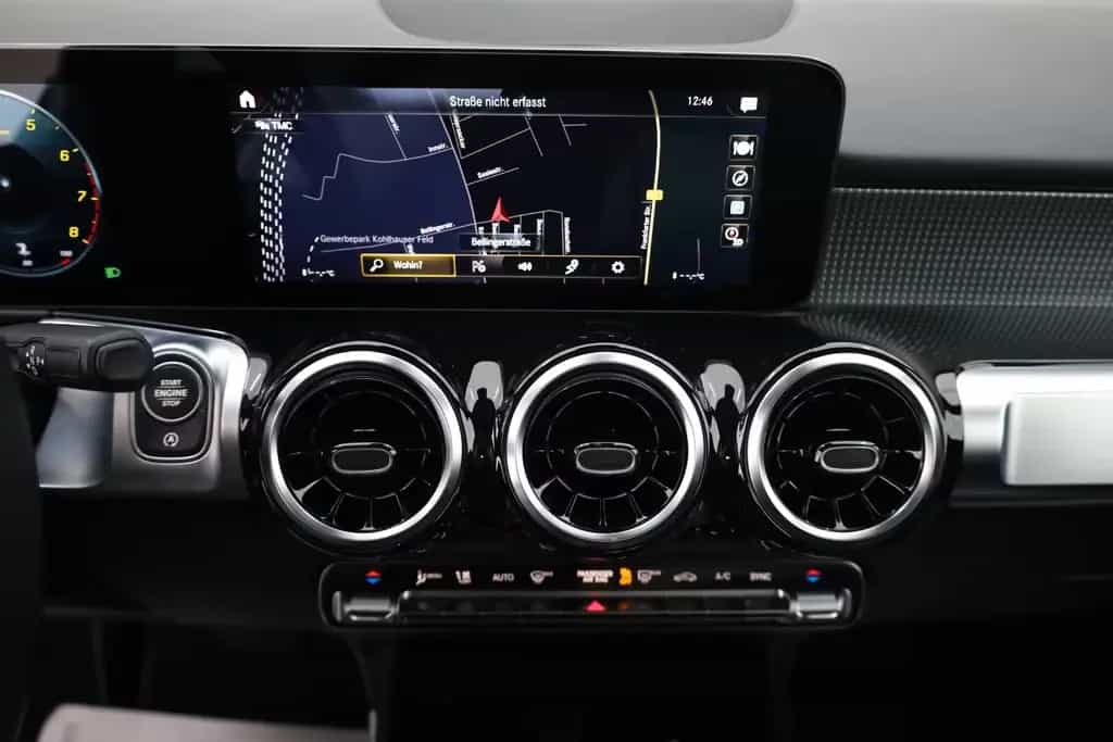 Mercedes-Benz GLB 200 Progressive,Leder,Navi,LED,Kamera,AHK 03/2022-photo-16