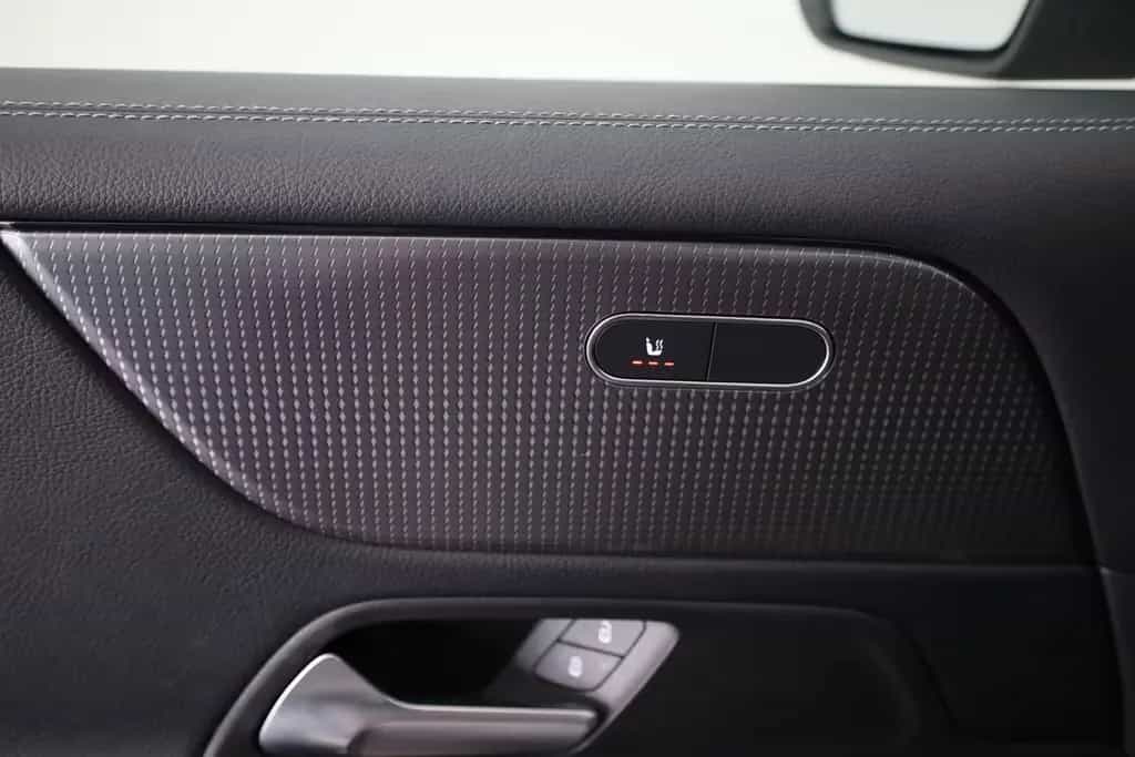 Mercedes-Benz GLB 200 Progressive,Leder,Navi,LED,Kamera,AHK 03/2022-photo-18
