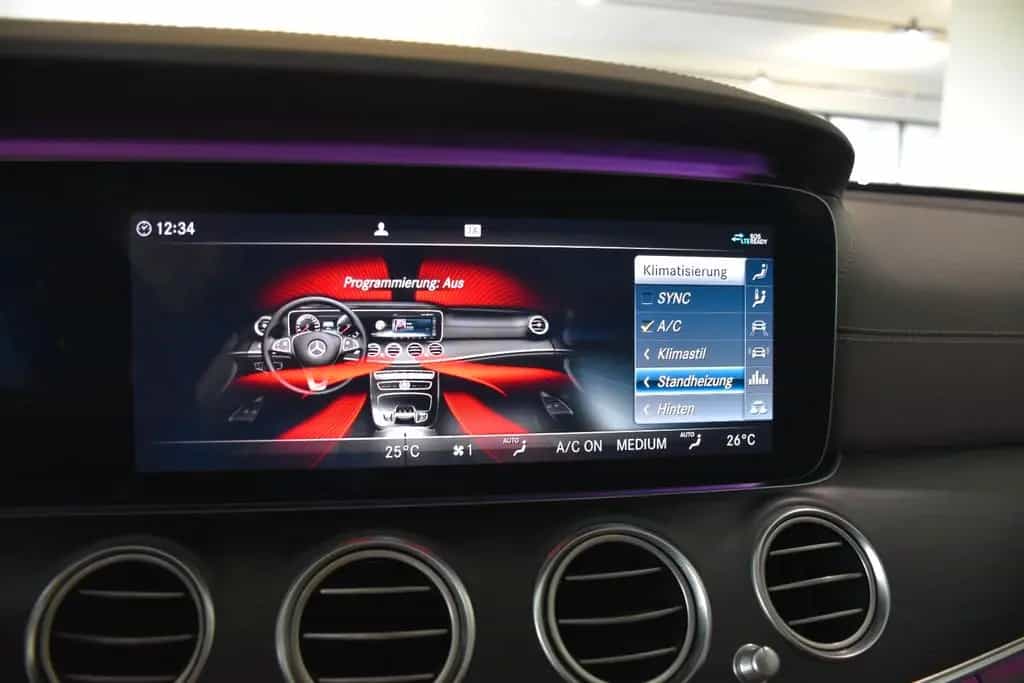 Mercedes-Benz E-Class d 4Matic EXCLUSIV"MASSAGE"HUD"360°CAM"TV" 11/2019-photo-33