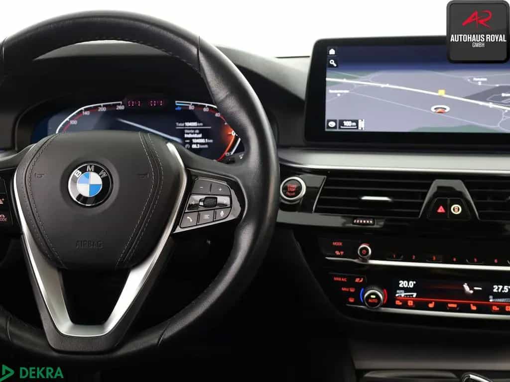 BMW 520 d T ACC,KAMERA,CARPLAY,TOTWINKEL,SPURHALTE 04/2021-photo-14