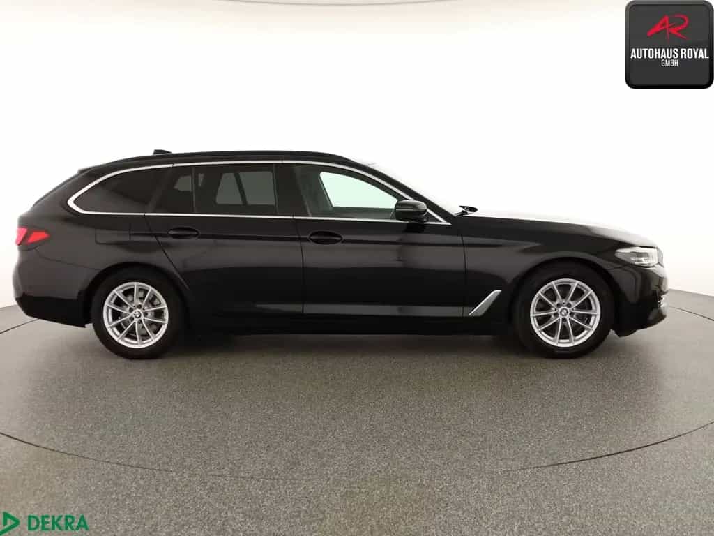 BMW 520 d T ACC,KAMERA,CARPLAY,TOTWINKEL,SPURHALTE 04/2021-photo-5