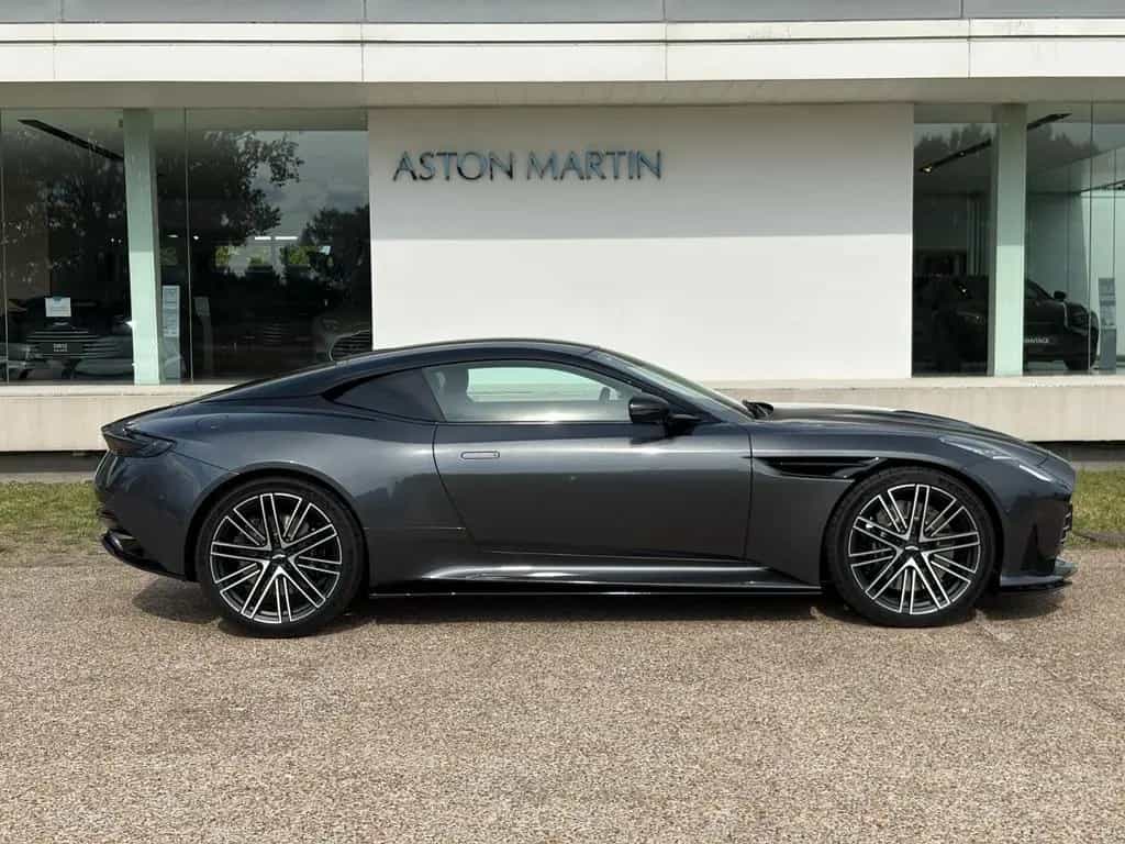 Aston Martin DB12 4.0 V8 null-photo-5