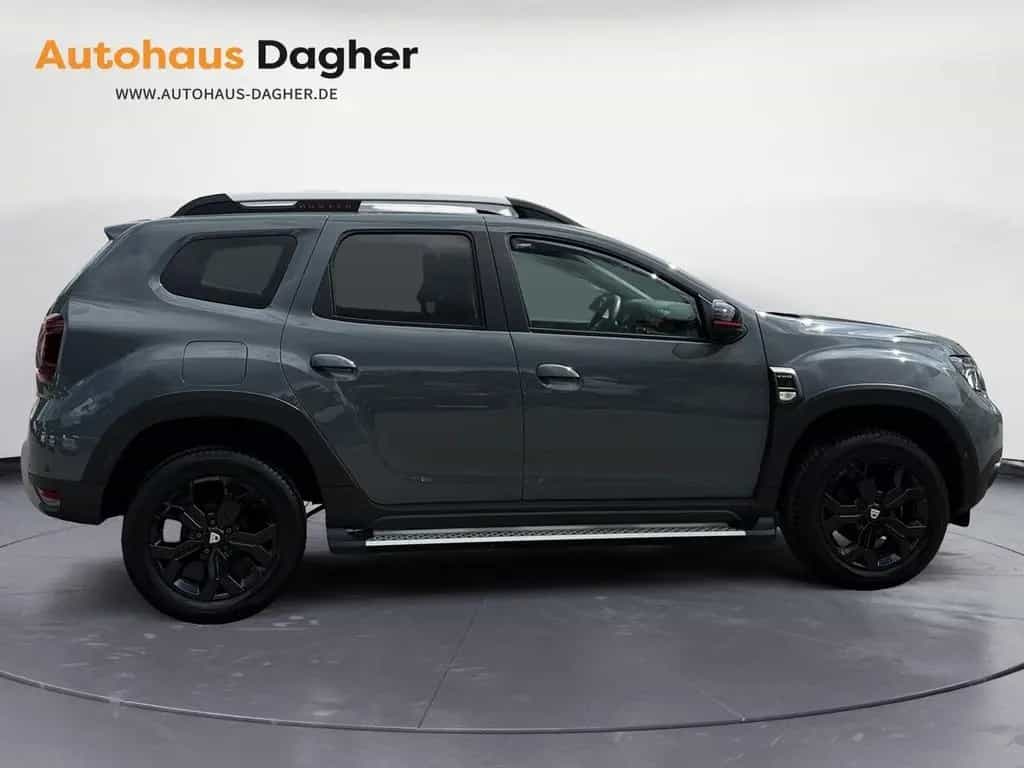 Dacia Duster II Sondermodell Extreme Allrad Kamera 02/2023-photo-5