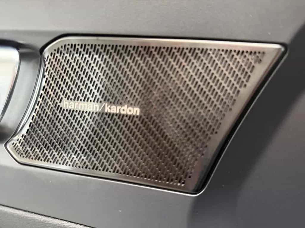 Volvo XC40 MOMENTUM AUTOMAT+NAVI+LED+KAMERA+HARMAN+TÜV 06/2020-photo-14