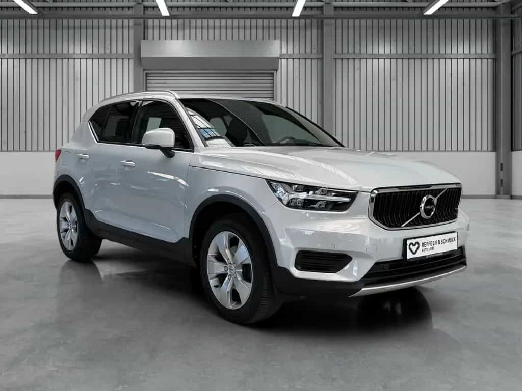 Volvo XC40 MOMENTUM AUTOMAT+NAVI+LED+KAMERA+HARMAN+TÜV 06/2020-photo-6