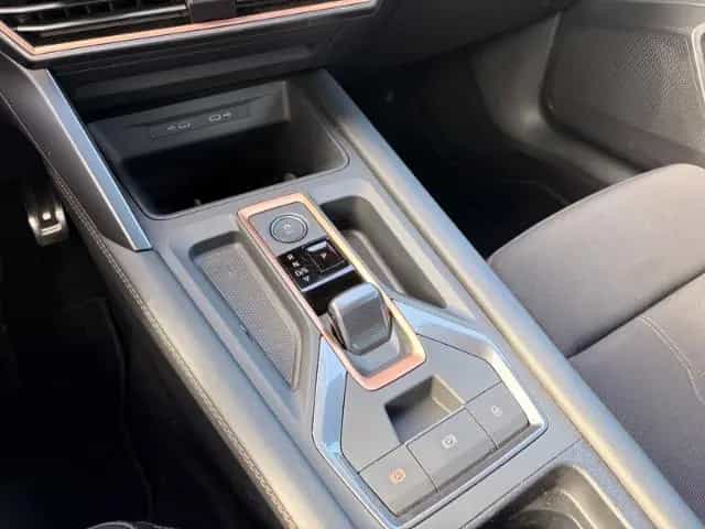 Cupra Leon ST 1.5 eTSI Navi Kamera Voll-LED ACC Winter 11/2024-photo-17
