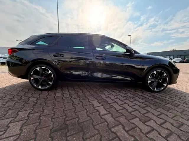Cupra Leon ST 1.5 eTSI Navi Kamera Voll-LED ACC Winter 11/2024-photo-2