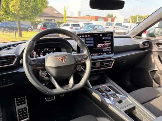 Cupra Leon ST 1.5 eTSI Navi Kamera Voll-LED ACC Winter 11/2024-photo-6