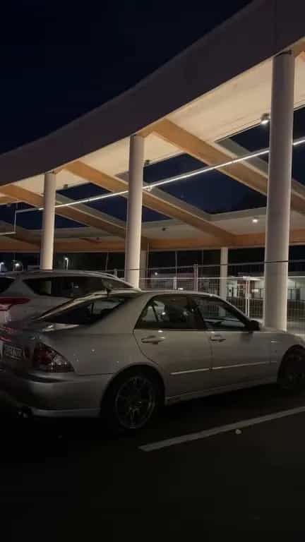 Lexus IS 200 IS200 Facelift | Rostfrei | 133tkm | Tein 06/2003-photo-0
