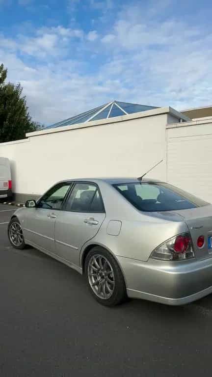 Lexus IS 200 IS200 Facelift | Rostfrei | 133tkm | Tein 06/2003-photo-6