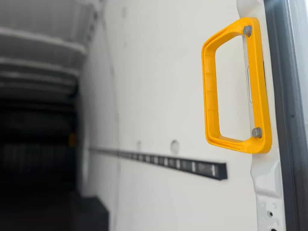 Iveco Other DAILY MY25 35S18V 3.0 L AUTOMATIK L4H2 176PS AHK 10/2025-photo-12
