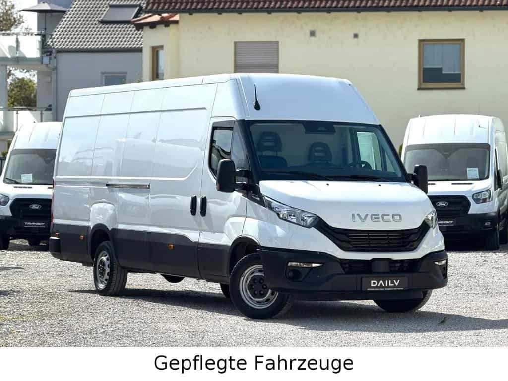 Iveco Other DAILY MY25 35S18V 3.0 L AUTOMATIK L4H2 176PS AHK 10/2025-photo-3