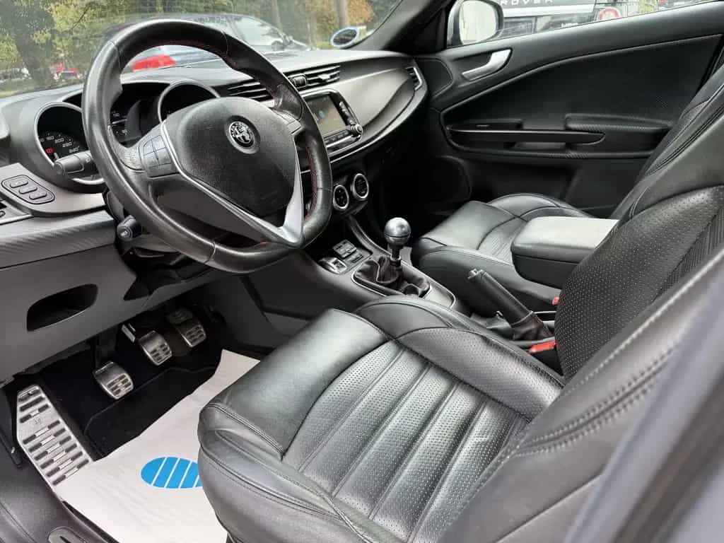 Alfa Romeo Giulietta 1.4 TB Veloce Sport Carbon Navi Leder 12/2016-photo-13