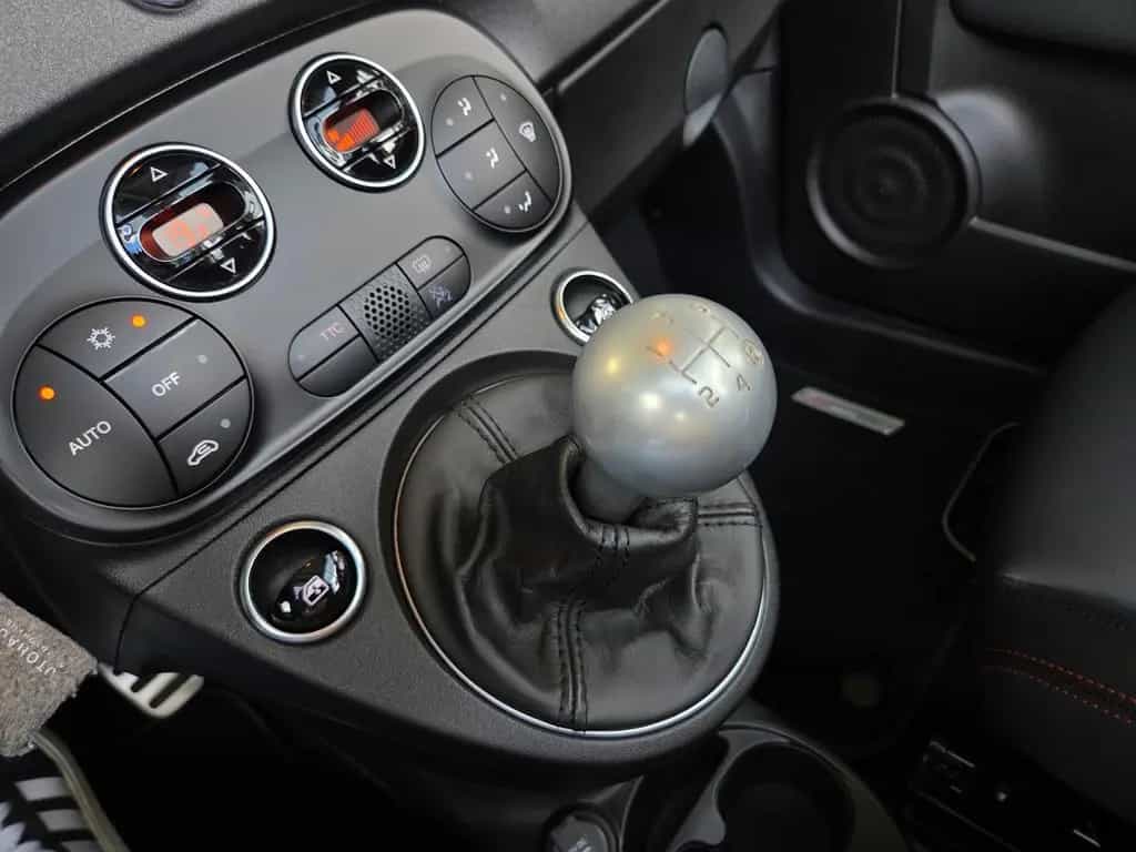 Abarth 595C Esseesse Beats XENON NAVI ALU 02/2021-photo-17