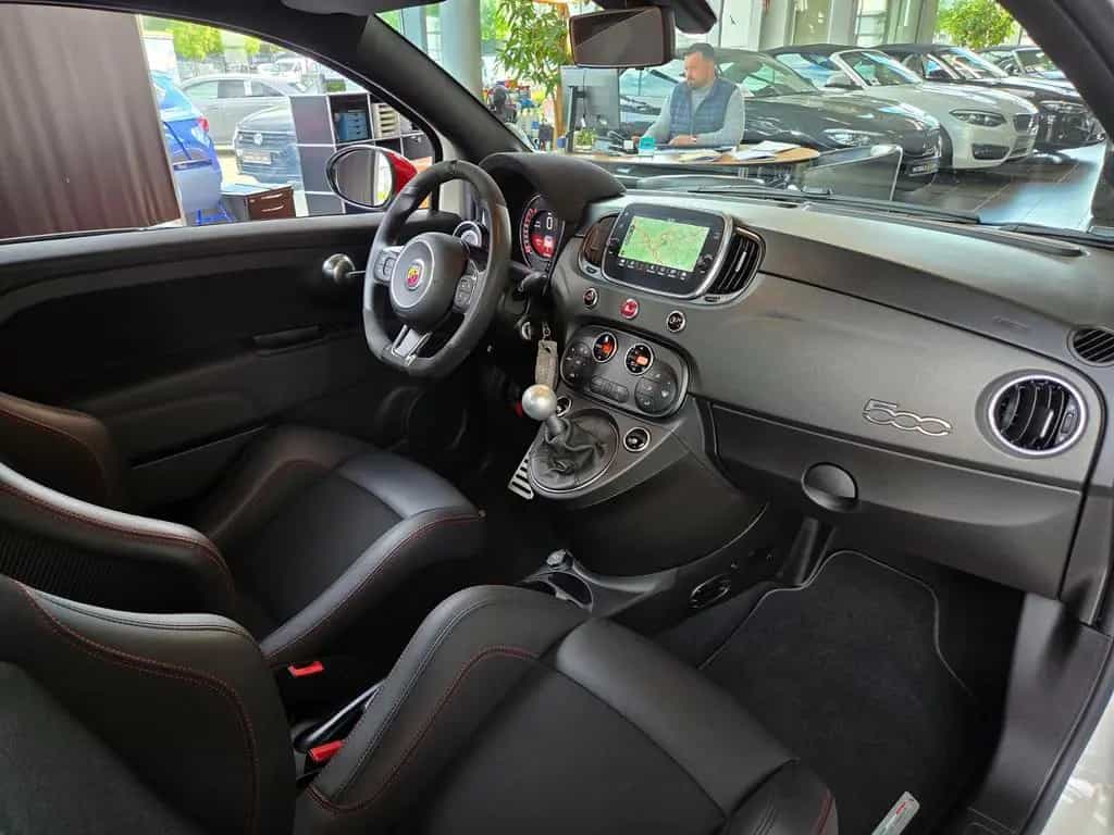 Abarth 595C Esseesse Beats XENON NAVI ALU 02/2021-photo-19
