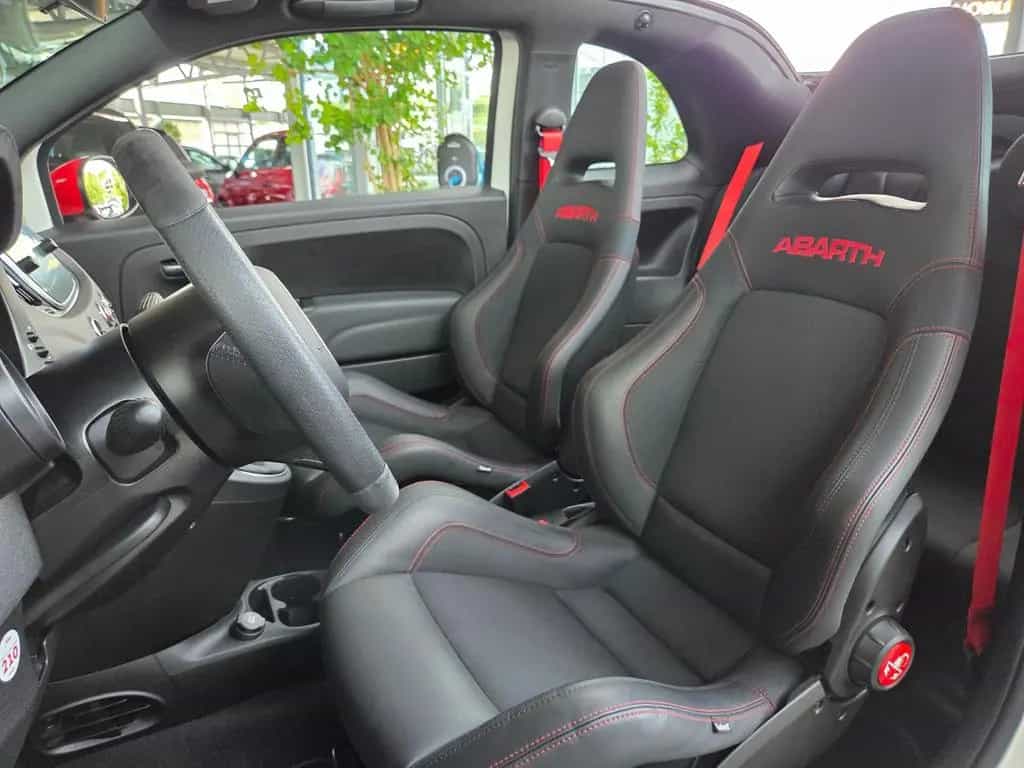 Abarth 595C Esseesse Beats XENON NAVI ALU 02/2021-photo-8