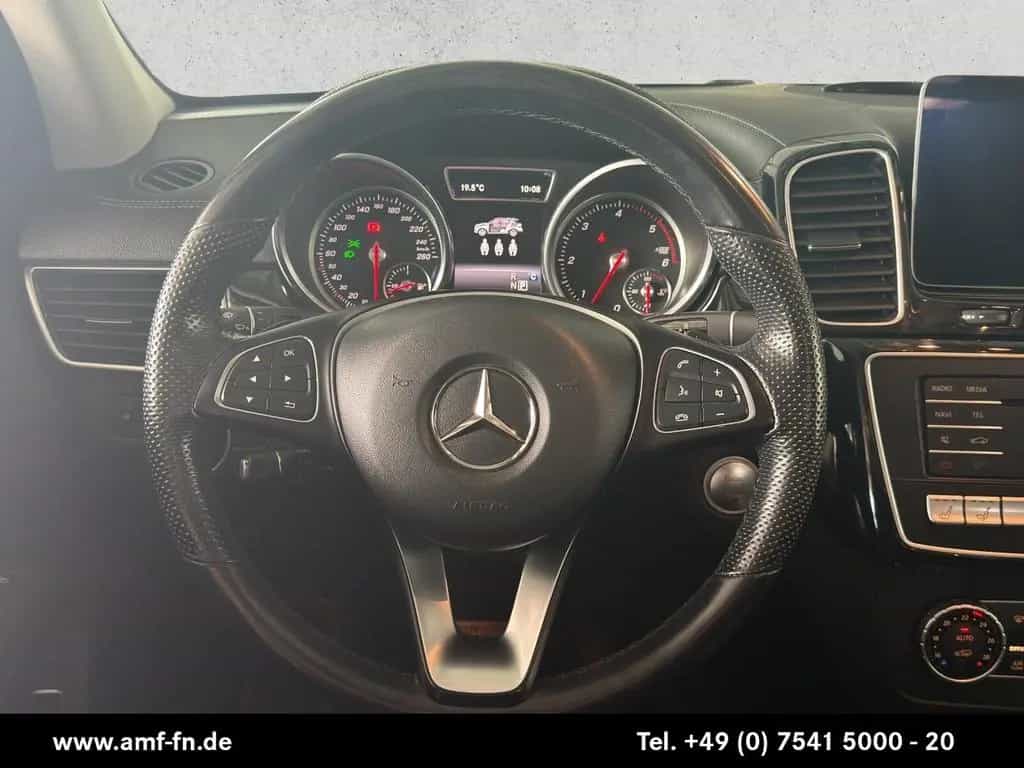 Mercedes-Benz GLE 350 d 4MATIC AMG-LINE | PANO | AHK | NIGHT 08/2018-photo-6