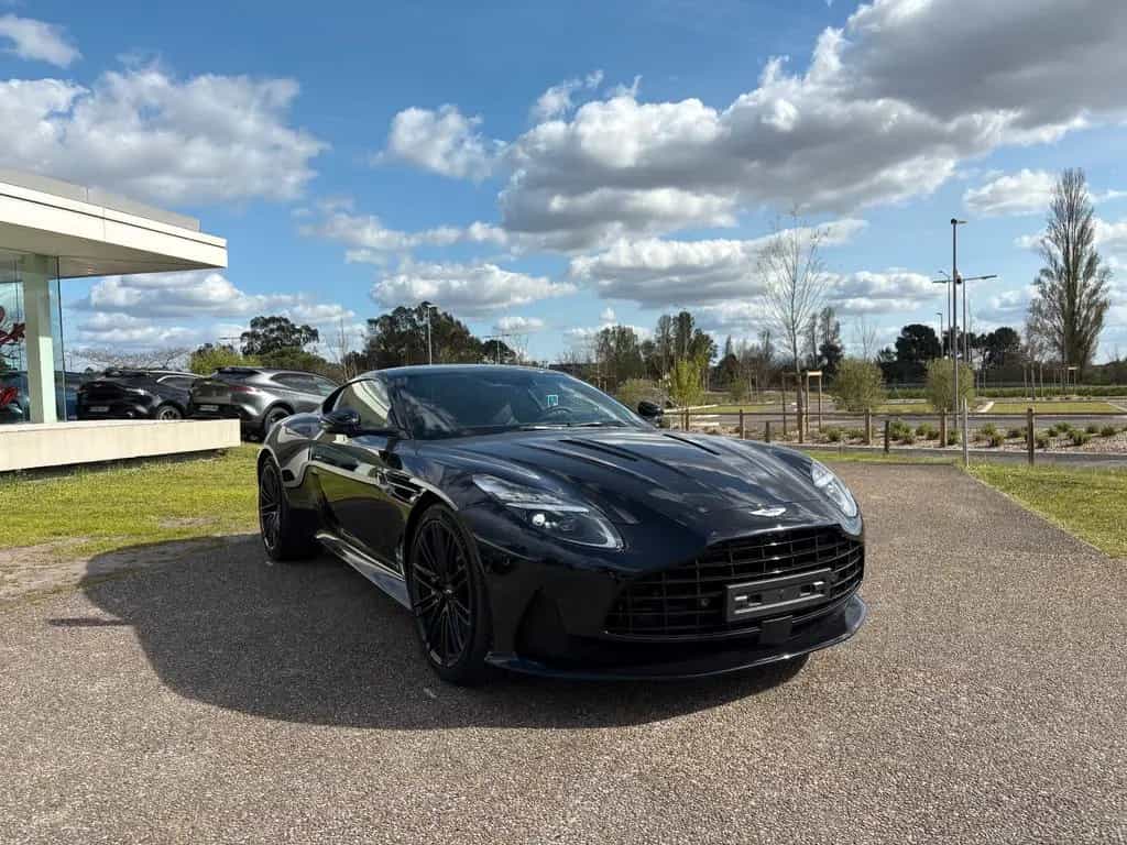 Aston Martin DB12 4.0 V8 null-photo-6