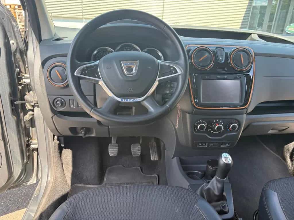 Dacia Dokker TCe 115 Stepway Celebration Stepway C... 11/2017-photo-4