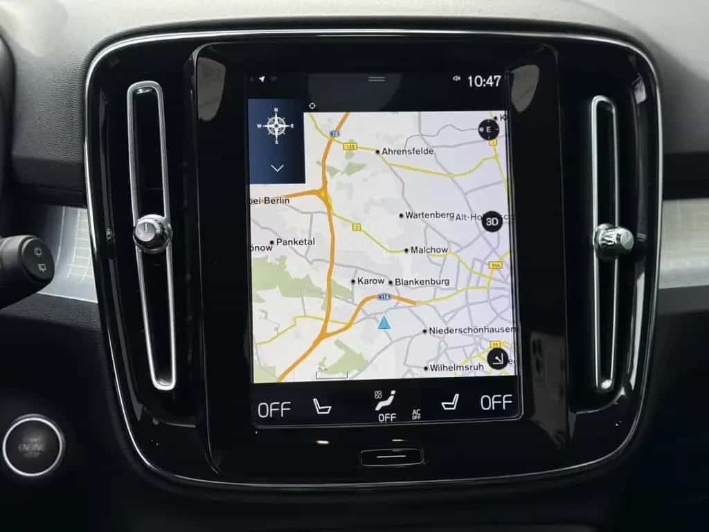 Volvo XC40 T4 Momentum AWD 1HAND LED NAV SHZG TEMP KAM 08/2018-photo-13