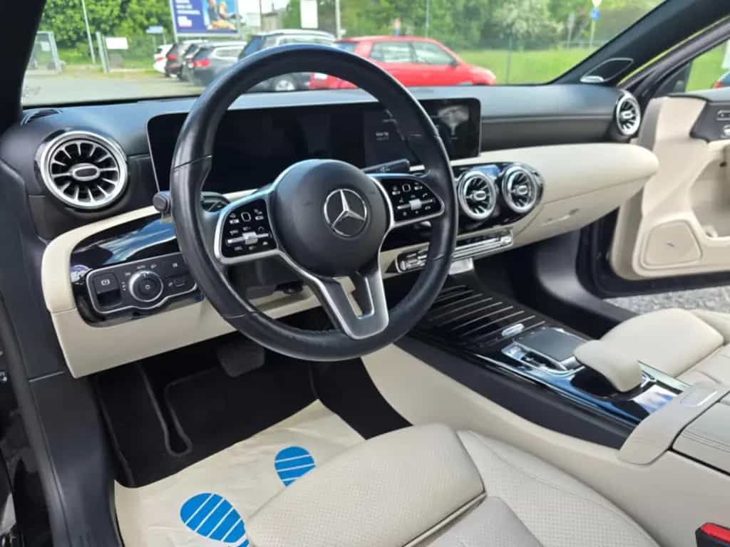 Mercedes-Benz A 200 d*1Hand*360°-Kamera*LED*Inspektion neu* 05/2019-photo-23