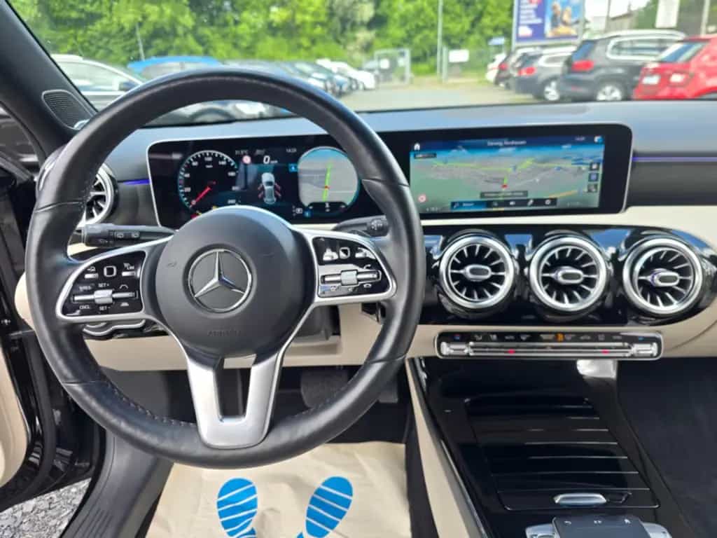 Mercedes-Benz A 200 d*1Hand*360°-Kamera*LED*Inspektion neu* 05/2019-photo-25