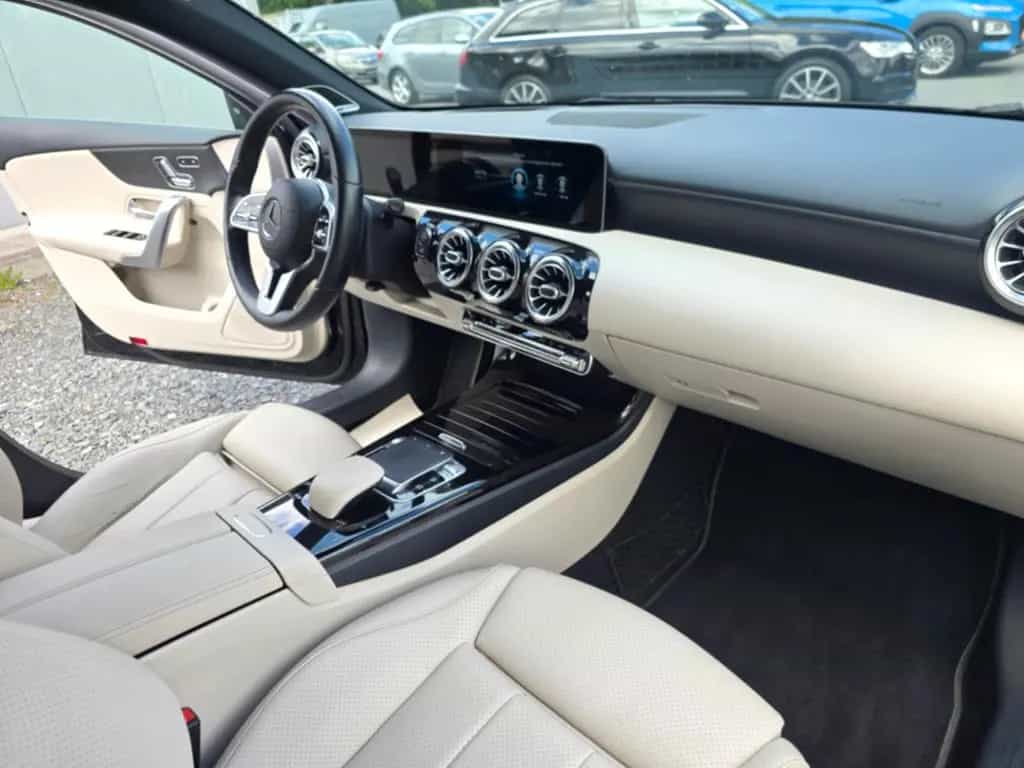 Mercedes-Benz A 200 d*1Hand*360°-Kamera*LED*Inspektion neu* 05/2019-photo-28