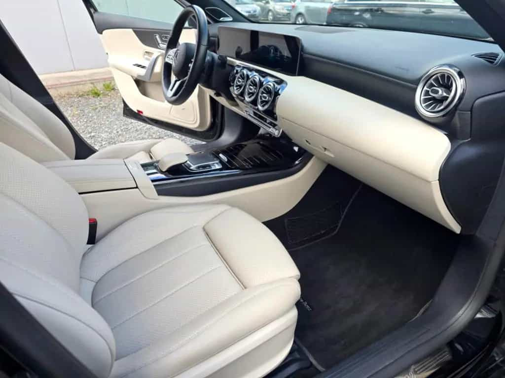 Mercedes-Benz A 200 d*1Hand*360°-Kamera*LED*Inspektion neu* 05/2019-photo-29
