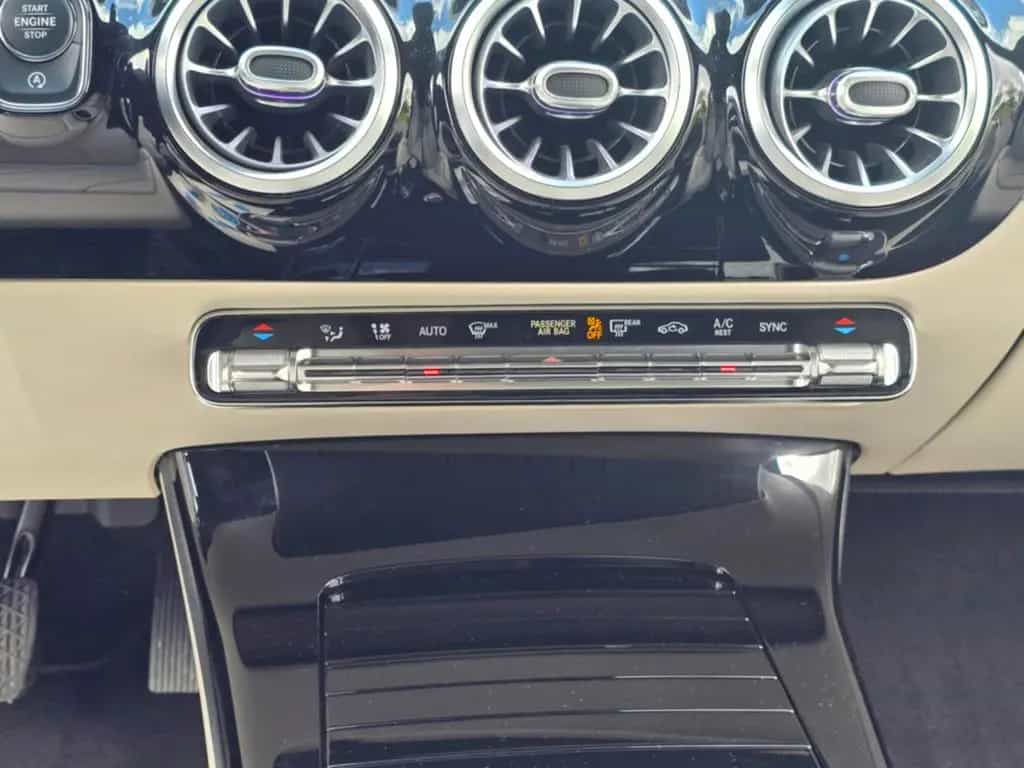 Mercedes-Benz A 200 d*1Hand*360°-Kamera*LED*Inspektion neu* 05/2019-photo-40