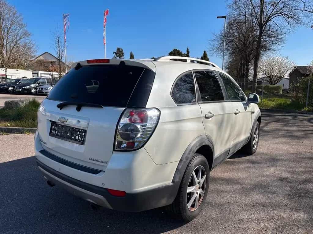 Chevrolet Captiva 3.0 V6 LTZ 4WD AUTOMATIK 7 Sitzer 11/2011-photo-1