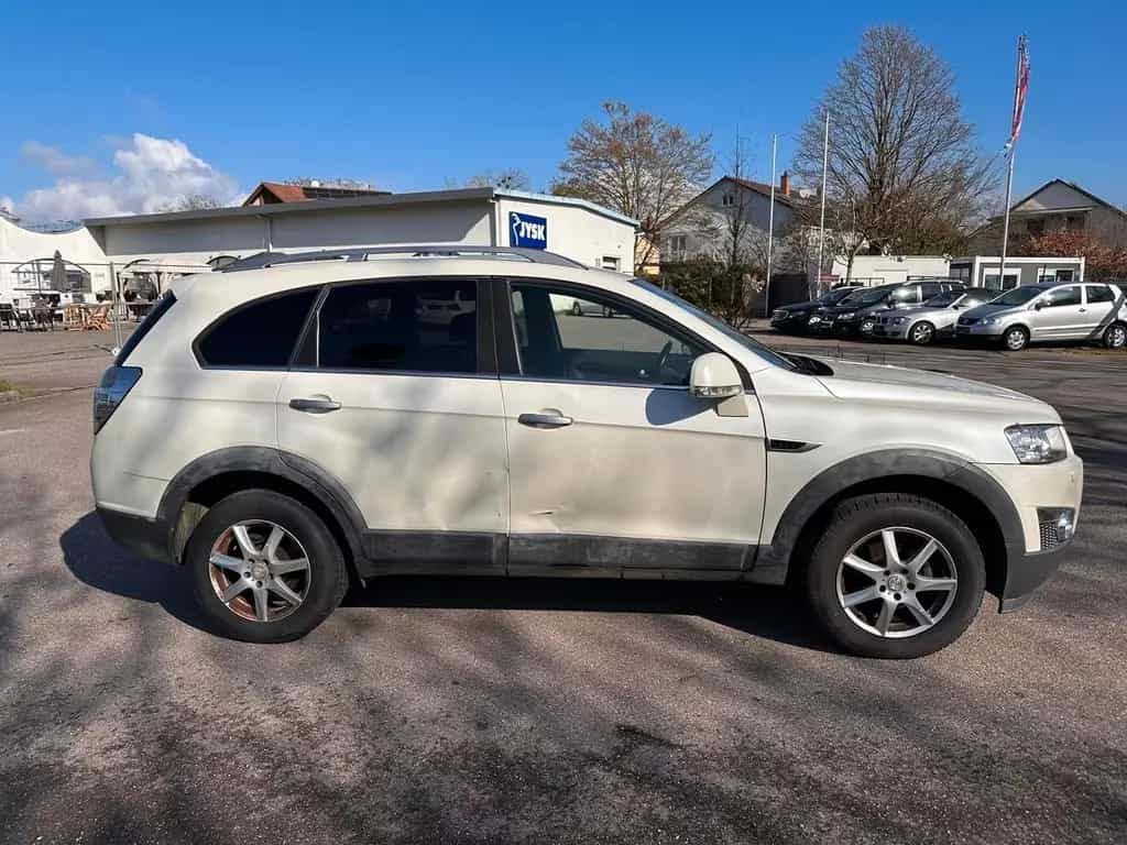 Chevrolet Captiva 3.0 V6 LTZ 4WD AUTOMATIK 7 Sitzer 11/2011-photo-6