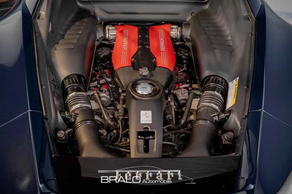 Ferrari 488 GTB , DER SCHÖNSTE ! Ferrari Garantie 05/2018-photo-14