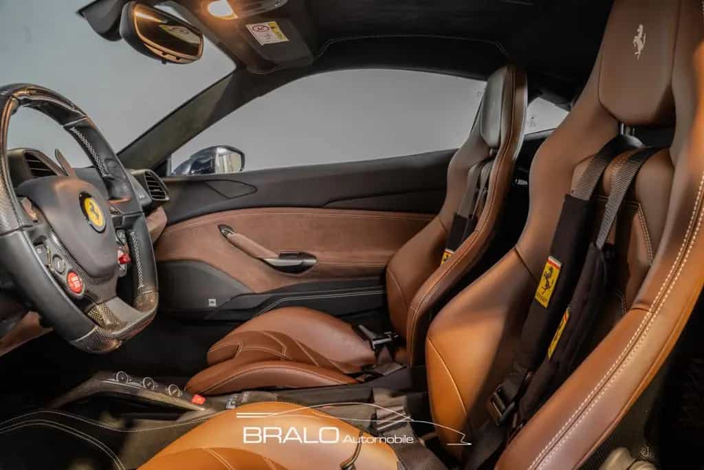 Ferrari 488 GTB , DER SCHÖNSTE ! Ferrari Garantie 05/2018-photo-18