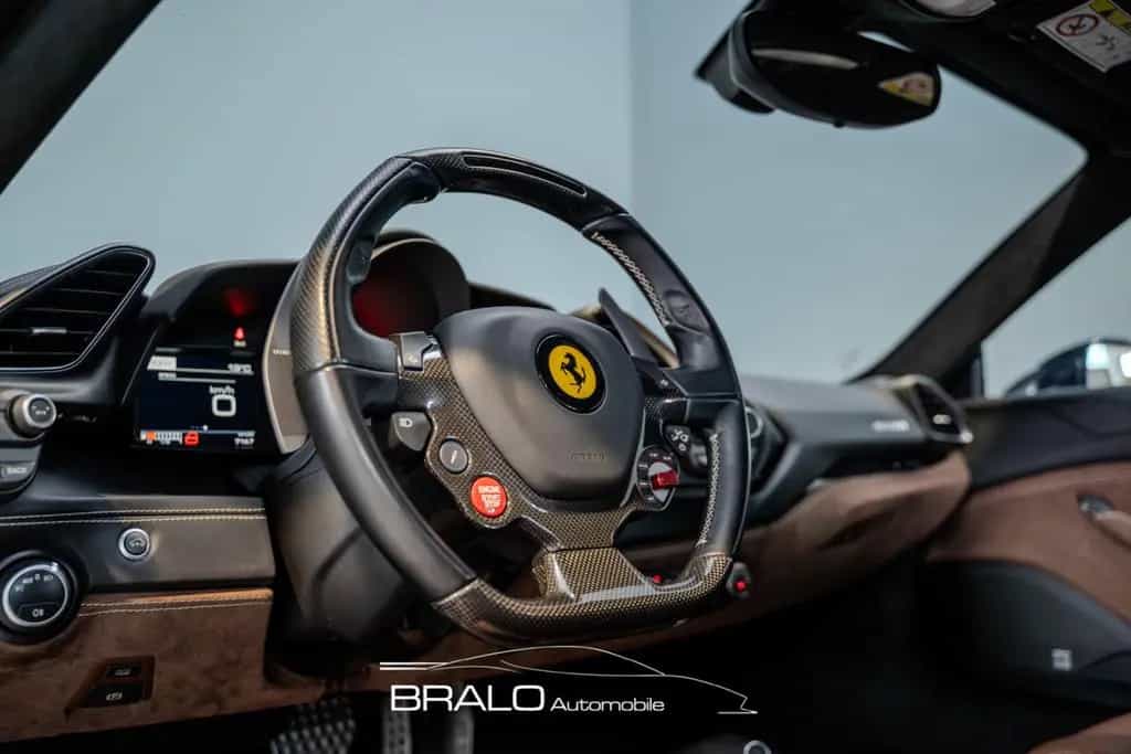 Ferrari 488 GTB , DER SCHÖNSTE ! Ferrari Garantie 05/2018-photo-23