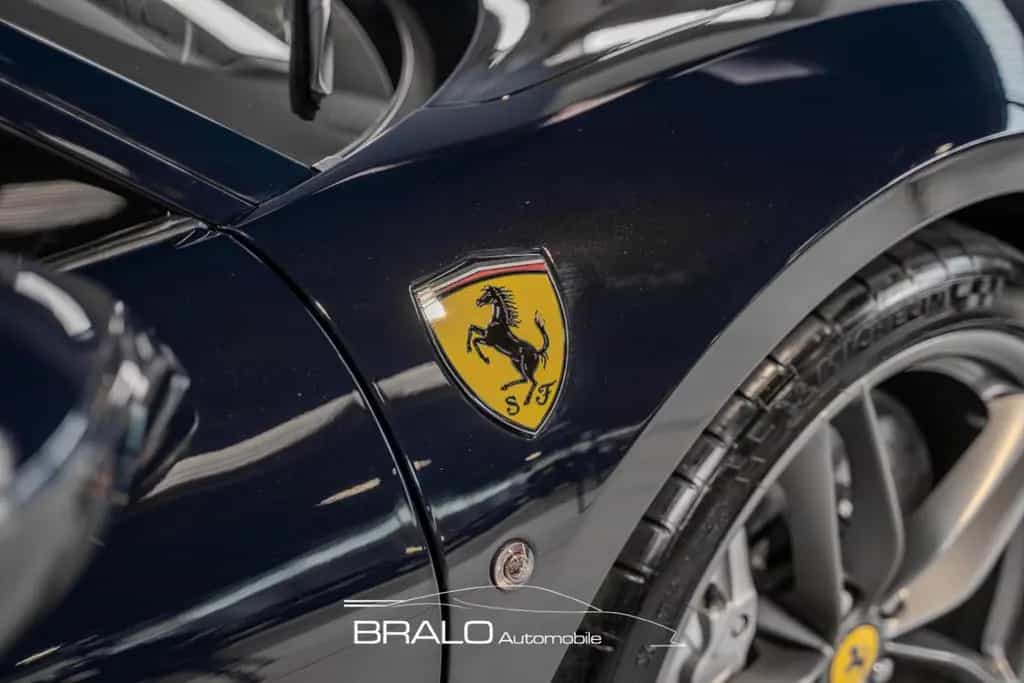 Ferrari 488 GTB , DER SCHÖNSTE ! Ferrari Garantie 05/2018-photo-7
