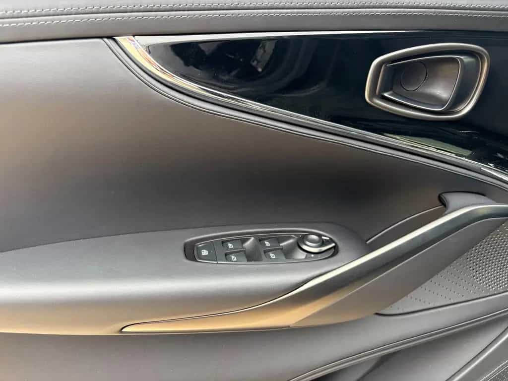 Aston Martin DBX 4.0 V8 S null-photo-16