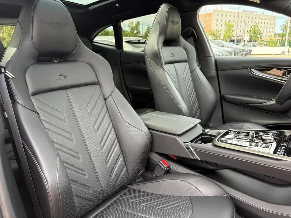 Aston Martin DBX 4.0 V8 S null-photo-7