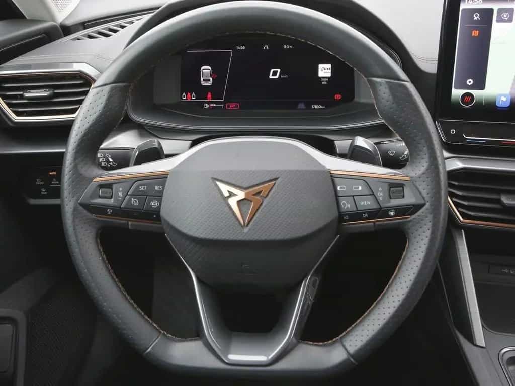 Cupra Formentor 1.5 TSI DSG 18" Navi Kamera el.Heckkla 04/2024-photo-15