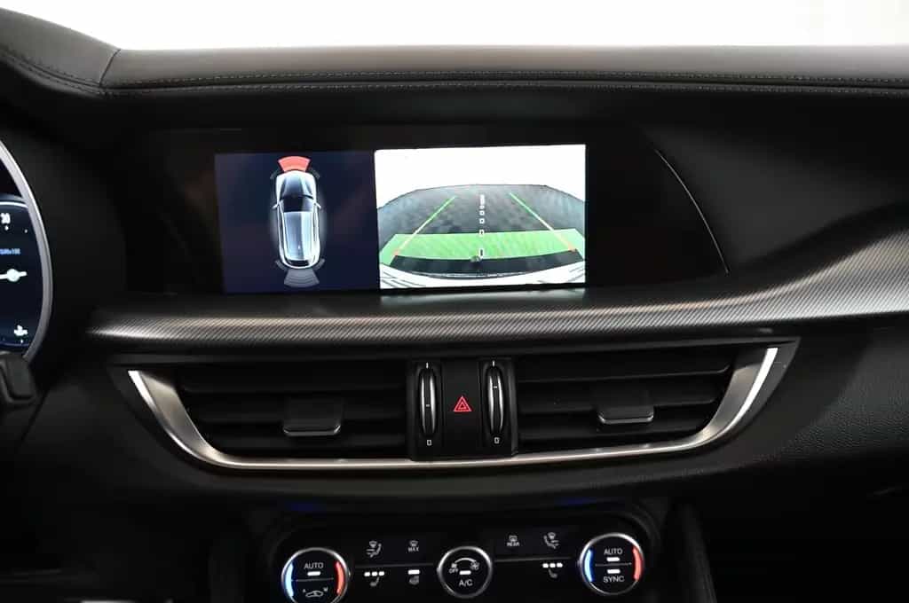 Alfa Romeo Stelvio 2.2 Q4 AT8 Veloce LED/NAVI/PANO/AHK/21 11/2024-photo-14