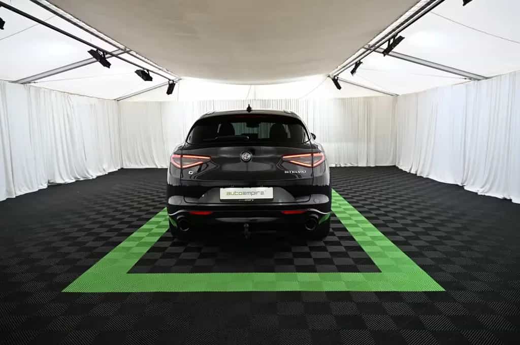 Alfa Romeo Stelvio 2.2 Q4 AT8 Veloce LED/NAVI/PANO/AHK/21 11/2024-photo-6