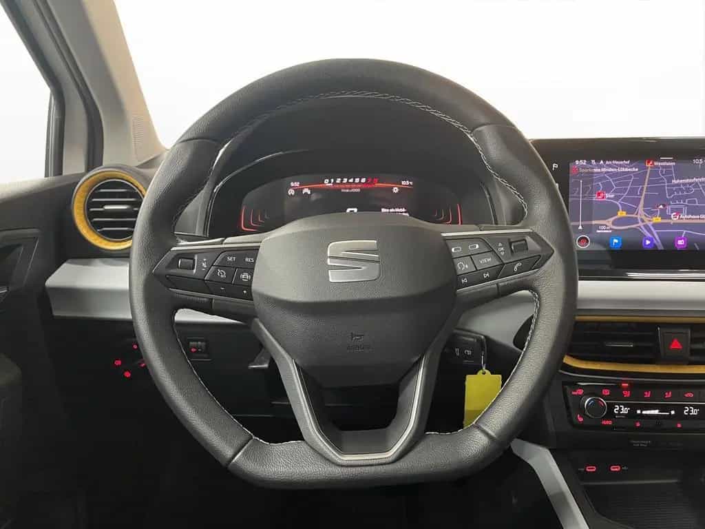 Seat Arona 1.0 TSI Style Edition DSG LED LM 17" Navi 03/2024-photo-18