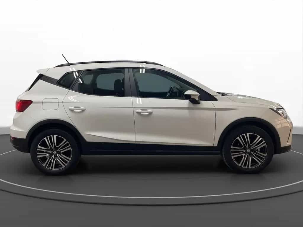 Seat Arona 1.0 TSI Style Edition DSG LED LM 17" Navi 03/2024-photo-4