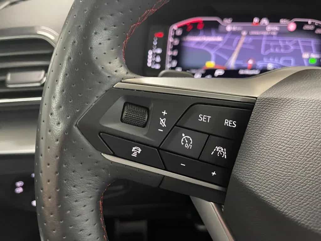 Seat Tarraco 2.0 TSI 4D FR AHK Pano LED LM 20" Navi A 03/2023-photo-22