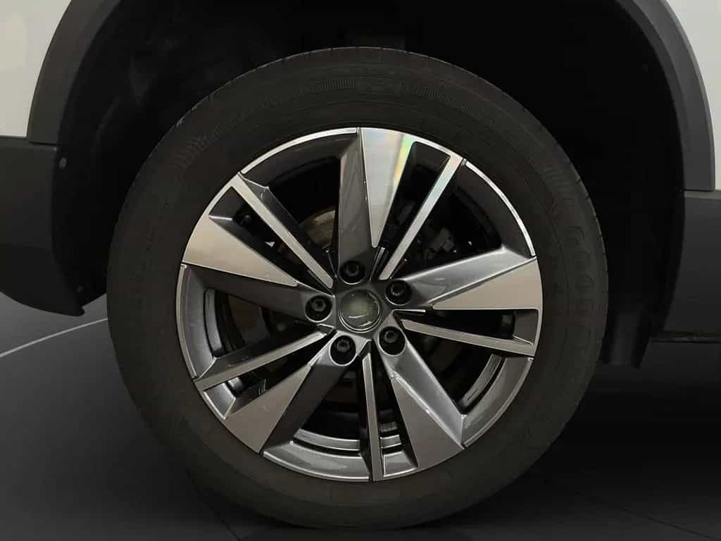 Skoda Karoq 1.5 TSI Tour DSG AHK LED LM 17" PDC+RFK Te 01/2023-photo-13