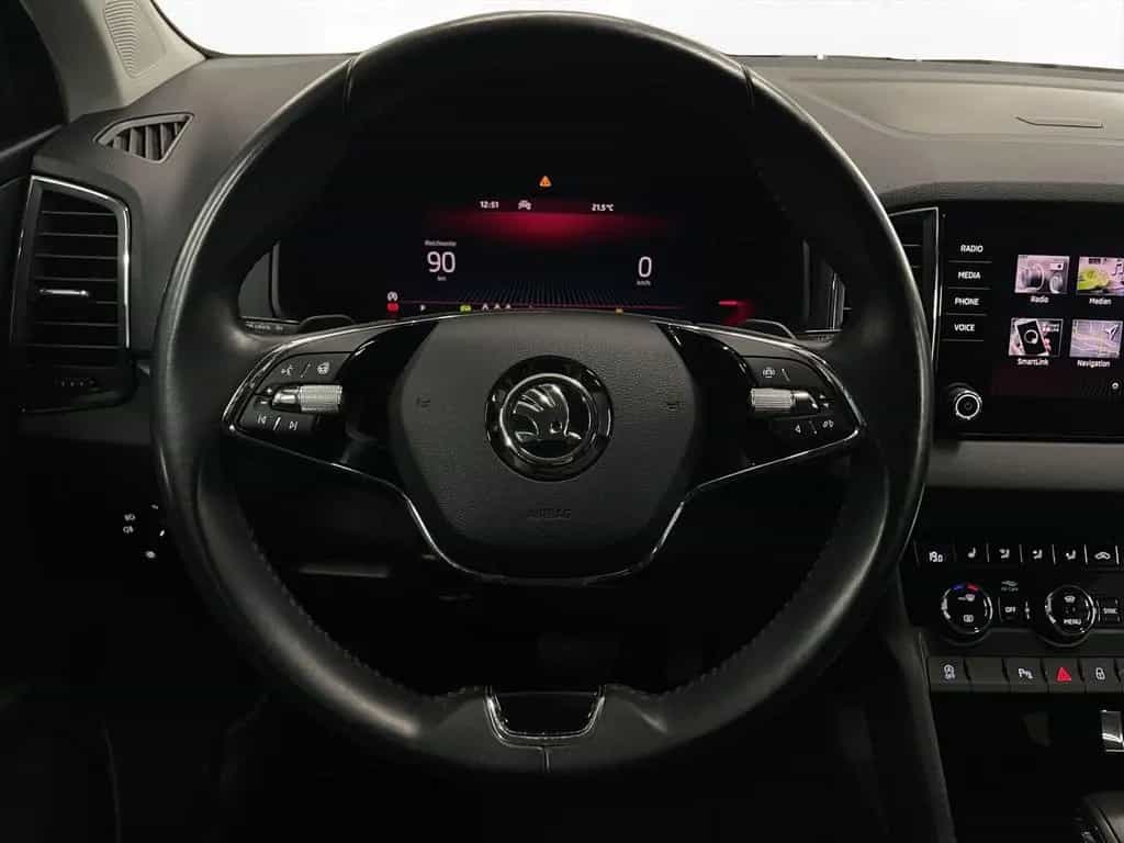 Skoda Karoq 1.5 TSI Tour DSG AHK LED LM 17" PDC+RFK Te 01/2023-photo-18