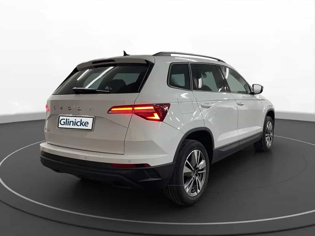 Skoda Karoq 1.5 TSI Tour DSG AHK LED LM 17" PDC+RFK Te 01/2023-photo-3
