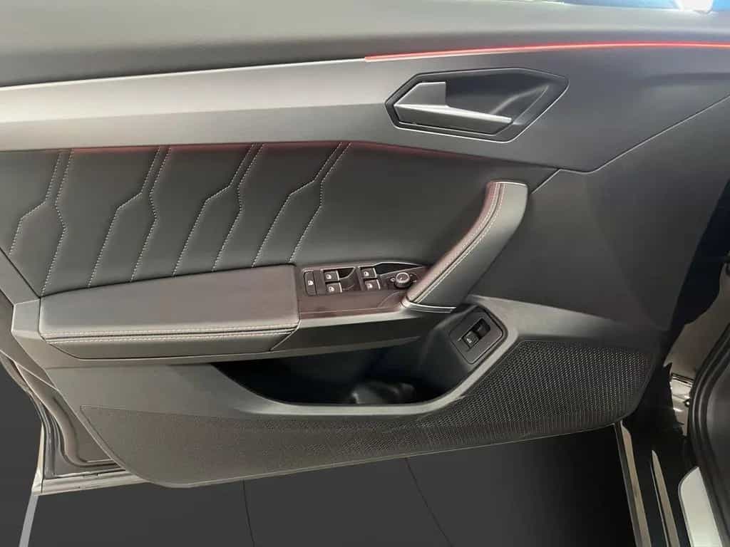 Cupra Formentor VZ AHK LED LM 19" Navi RFK ACC Beats 04/2022-photo-9