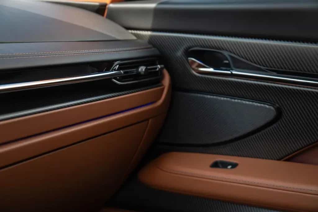 Aston Martin DB12 4.0 V8 null-photo-27