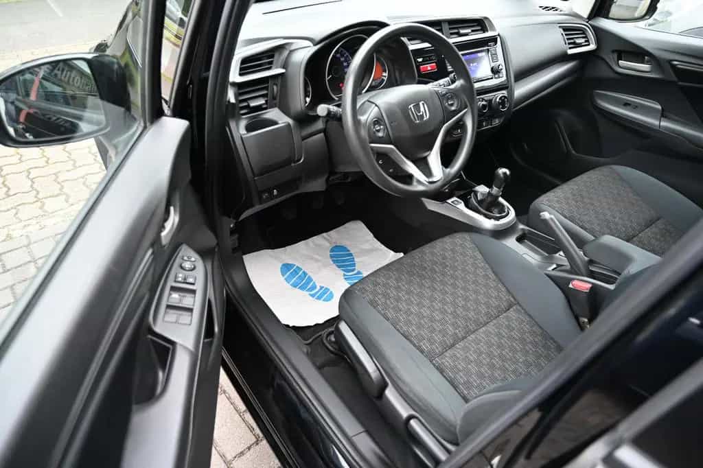 Honda Jazz 1.3 i-VTEC Trend 1.Hd. Sitzhz. AHK 08/2017-photo-13